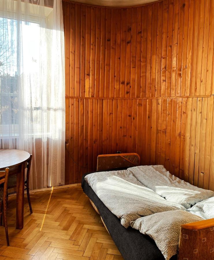 Studio Retro Next To The Market Square In Appartement